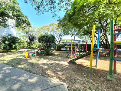 Apartamento de 3 alcobas en venta en Santa Anita, Cali, 60 m² · foto 15 de 17