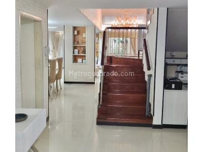 Casa de 5 alcobas en venta en El Limonar, Cali, 300 m² · foto 13 de 20