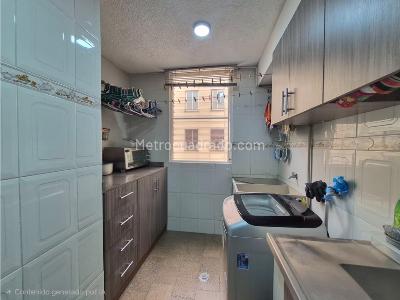 Apartamento de 3 alcobas en venta en Colseguros, Cali, 65 m² · foto 7 de 13