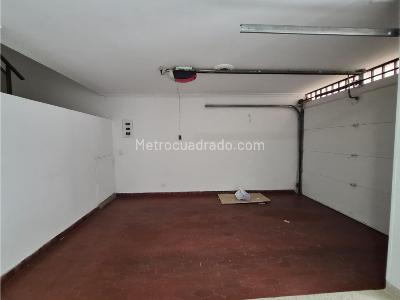 Casa de 4 alcobas en venta en El Ingenio, Cali, 200 m² · foto 2 de 20