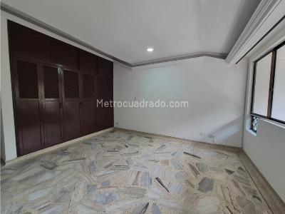 Casa de 4 alcobas en venta en El Ingenio, Cali, 200 m² · foto 17 de 20