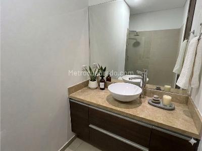 Apartamento de 3 alcobas en venta en Ciudad Jardin, Cali, 181 m² · foto 13 de 18