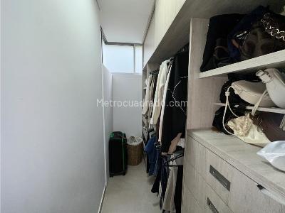 Apartamento de 2 alcobas en venta en Pance, Cali, 133 m² · foto 19 de 20