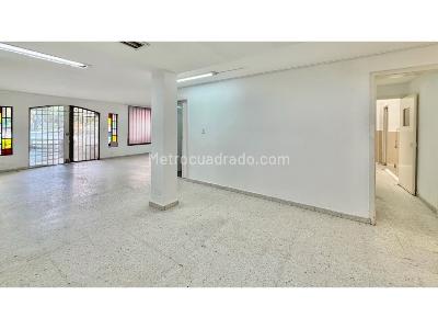 Casa de 5 alcobas en venta en Versalles, Cali, 222 m² · foto 5 de 20