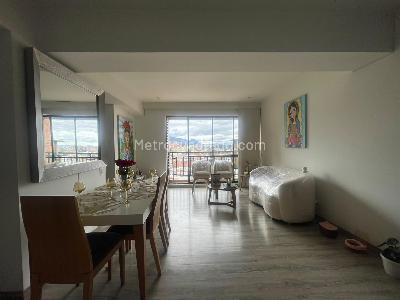 Apartamento de 3 alcobas en venta en Barrancas, Bogotá, 81 m² · foto 5 de 14