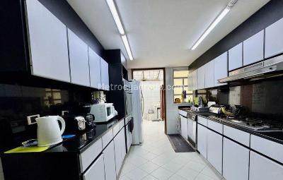 Casa de 4 alcobas en venta en San Patricio, Bogotá, 225 m² · foto 3 de 9