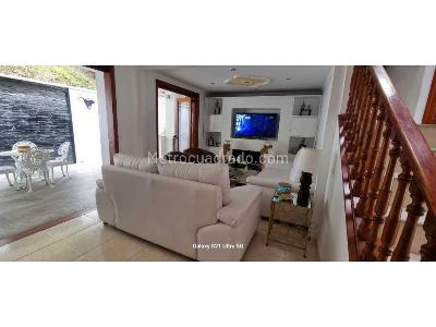 Casa de 3 alcobas en venta en Calasanz, Medellín, 96 m² · foto 2 de 20
