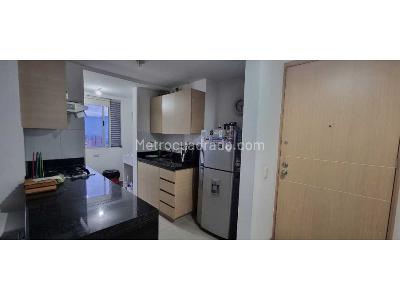 Apartamento de 3 alcobas en venta en Tres Esquinas, Sabaneta, 72 m² · foto 8 de 20