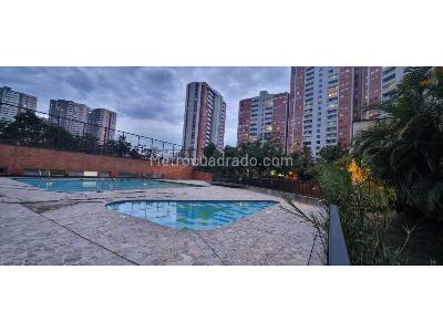 Apartamento de 3 alcobas en venta en Tres Esquinas, Sabaneta, 72 m² · foto 13 de 20