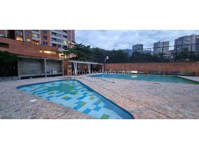 Apartamento de 3 alcobas en venta en Tres Esquinas, Sabaneta, 72 m² · foto 15 de 20