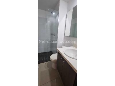 Apartamento de 3 alcobas en venta en Tres Esquinas, Sabaneta, 72 m² · foto 19 de 20