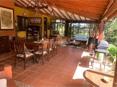 Casa de 5 alcobas en arriendo en Vereda Belen Cerca Al Aeropuerto, Rionegro, 380 m² · foto 2 de 20