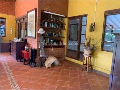 Casa de 5 alcobas en arriendo en Vereda Belen Cerca Al Aeropuerto, Rionegro, 380 m² · foto 19 de 20