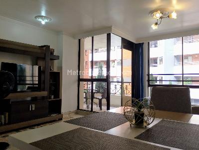 Apartamento de 2 alcobas en venta en Laureles, Medellín, 71 m² · foto 13 de 16