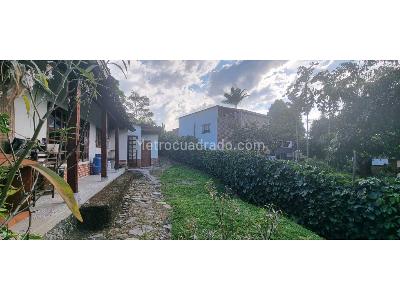 Casa de 4 alcobas en venta en Transversal Intermedia, Envigado, 700 m² · foto 7 de 18