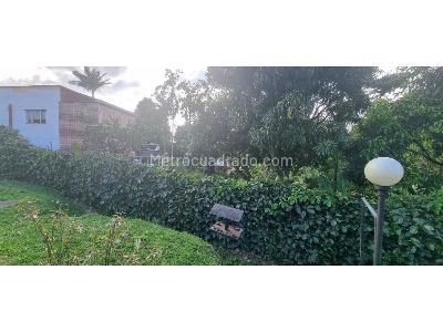 Casa de 4 alcobas en venta en Transversal Intermedia, Envigado, 700 m² · foto 9 de 18