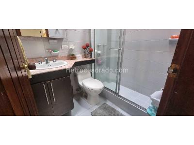 Casa de 4 alcobas en venta en Transversal Intermedia, Envigado, 700 m² · foto 14 de 18