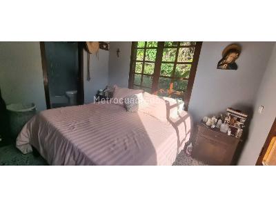 Casa de 4 alcobas en venta en Transversal Intermedia, Envigado, 700 m² · foto 16 de 18