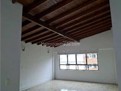 Apartamento de 3 alcobas en venta en Florida Nueva Estadio, Medellín, 146 m² · foto 3 de 18