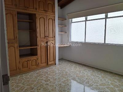 Apartamento de 3 alcobas en venta en Florida Nueva Estadio, Medellín, 146 m² · foto 6 de 18
