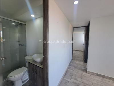 Apartamento de 2 alcobas en venta en R<Aeropuerto Rionegro, Rionegro, 57 m² · foto 17 de 20