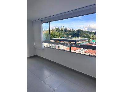 Apartamento de 3 alcobas en venta en Barrio El Vergel, Rionegro, 44 m² · foto 2 de 20