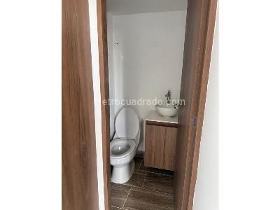 Apartamento de 3 alcobas en venta en Barrio El Vergel, Rionegro, 44 m² · foto 7 de 20