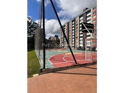 Apartamento de 3 alcobas en venta en Barrio El Vergel, Rionegro, 44 m² · foto 11 de 20
