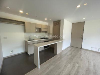 Apartamento en venta en El Poblado, Medellín · foto 6 de 17
