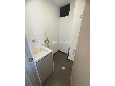 Apartamento en venta en El Poblado, Medellín · foto 8 de 17