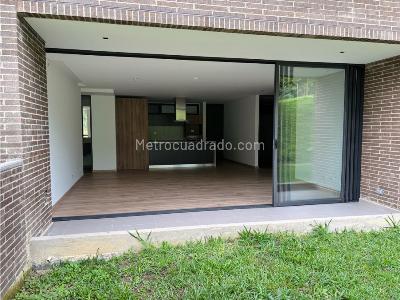 Apartamento de 3 alcobas en venta en El Poblado, Medellín, 117 m² · foto 3 de 20