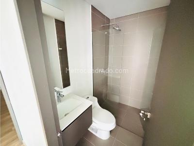 Apartamento de 3 alcobas en venta en El Poblado, Medellín, 117 m² · foto 16 de 20