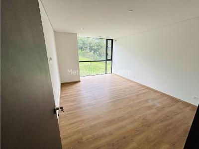 Apartamento de 3 alcobas en venta en El Poblado, Medellín, 117 m² · foto 18 de 20