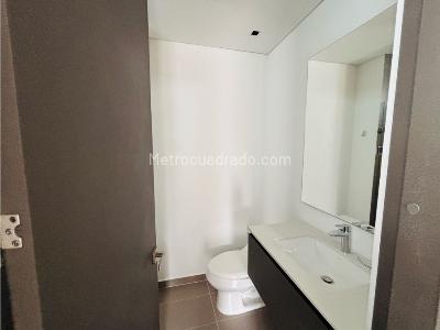 Apartamento de 3 alcobas en venta en Alto De Las Palmas, Medellín, 143 m² · foto 19 de 20