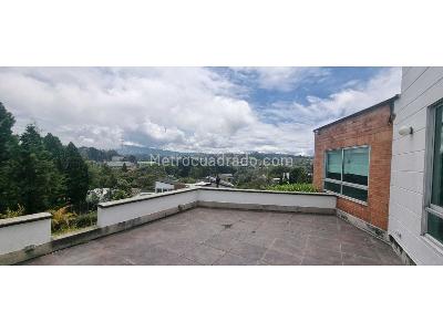 Casa de 4 alcobas en venta en Alto De Las Palmas, Medellín, 424 m² · foto 18 de 20