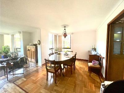 Apartamento de 2 alcobas en venta en El Poblado, Medellín, 172 m² · foto 2 de 12