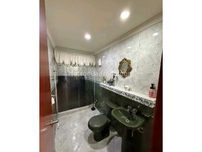 Casa de 4 alcobas en venta en Centro De La Ciudad, Medellín, 207 m² · foto 9 de 9