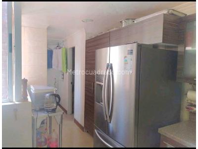 Apartamento de 4 alcobas en venta en Laureles, Medellín, 152 m² · foto 6 de 20