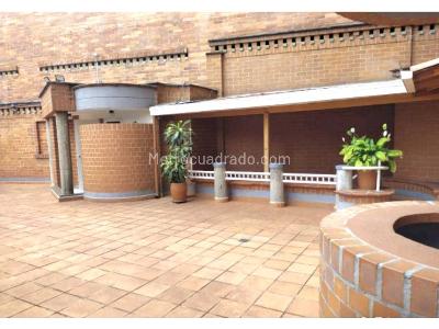 Apartamento de 4 alcobas en venta en Laureles, Medellín, 152 m² · foto 17 de 20