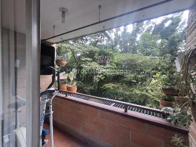 Apartamento en venta en Calasanz Parte Media, Medellín · foto 3 de 20