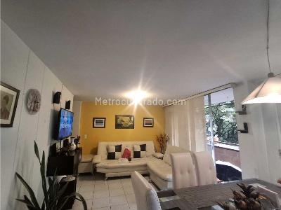 Apartamento en venta en Calasanz Parte Media, Medellín · foto 4 de 20