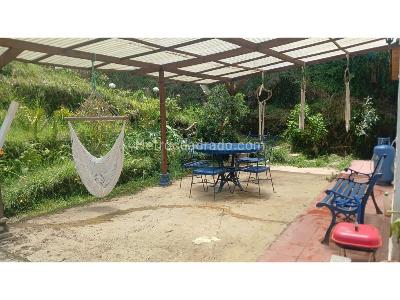 Casa de 2 alcobas en venta en Santa Elena, Medellín, 1200 m² · foto 7 de 20