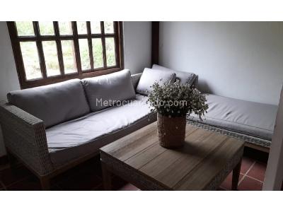 Casa de 2 alcobas en venta en Santa Elena, Medellín, 1200 m² · foto 9 de 20