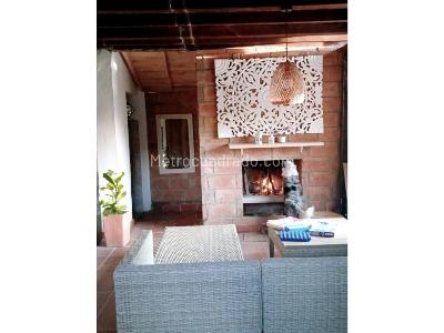 Casa de 2 alcobas en venta en Santa Elena, Medellín, 1200 m² · foto 17 de 20