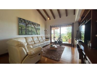 Casa de 3 alcobas en venta en Loma Del Escodero, Envigado · foto 6 de 12
