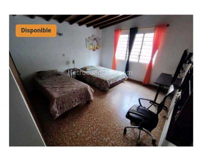 Casa de 5 alcobas en venta en Simon Bolivar Medellin Antioquia, Medellín, 253 m² · foto 17 de 20