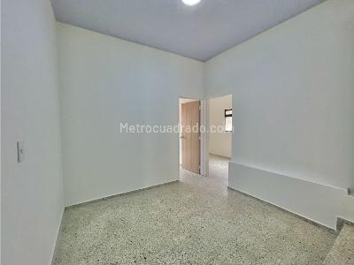 Casa de 3 alcobas en venta en La America Santa Monica, Medellín, 149 m² · foto 6 de 15