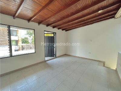 Casa de 3 alcobas en venta en La America Santa Monica, Medellín, 149 m² · foto 11 de 15