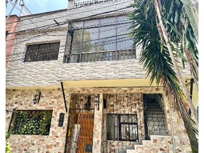 Casa de 3 alcobas en venta en La America Santa Monica, Medellín, 149 m² · foto 15 de 15
