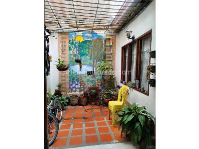 Casa de 4 alcobas en venta en Villa Hermosa, Medellín, 230 m² · foto 18 de 20
